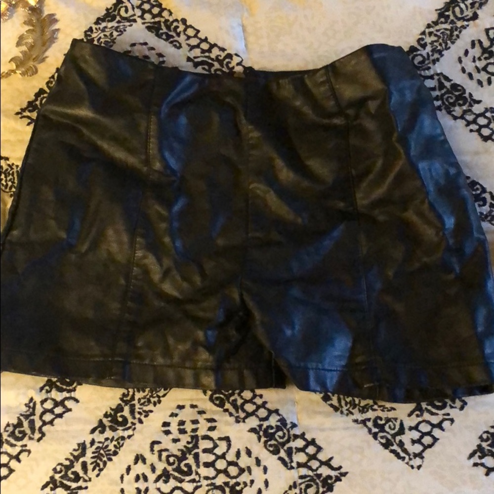 Faux leather shorts